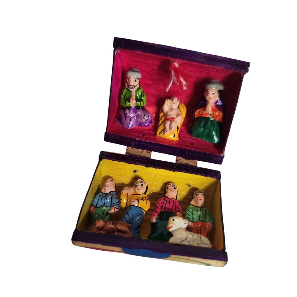 Handmade Nativity Scene Small Wooden Box Ornament Peru‎